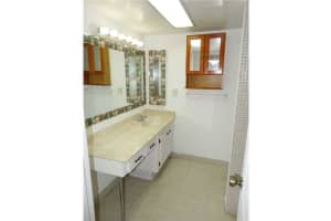 5935 Del Lago Cir, Sunrise, FL 33313, Sold 02/24/17