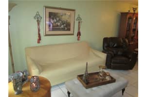 7540 NW 173rd Ln, Hialeah, FL 33015, Sold 10/27/16