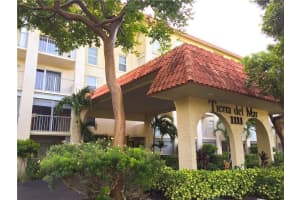 1111 S Ocean Blvd, Boca Raton, FL 33432, Sold 02/28/17