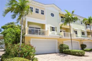708 SE 15th St, Fort Lauderdale, FL 33316, Sold 09/30/16