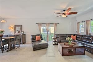 708 SE 15th St, Fort Lauderdale, FL 33316, Sold 09/30/16