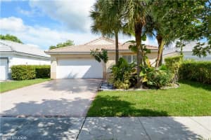 20813 NW 19th St, Pembroke Pines, FL 33029, Sold 11/16/16
