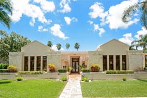 10400 NW 6th Ct, Coral Springs, FL 33071, Sold 09/19/16