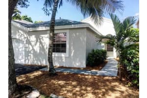 2810 River Run Cir E, Miramar, FL 33025, Sold 09/30/16