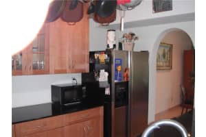 9802 NW 14th St, Coral Springs, FL 33071, Sold 09/28/16