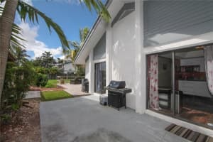 8400 SW 39th Ct, Davie, FL 33328, Sold 10/31/16