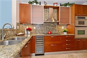 3333 NE 32nd Ave, Fort Lauderdale, FL 33308, Sold 09/15/16