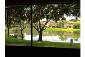 9002 Vineyard Lake Dr, Plantation, FL 33324, Sold 09/06/16