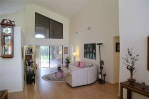 4655 Rothschild Dr, Coral Springs, FL 33067, Sold 11/17/16