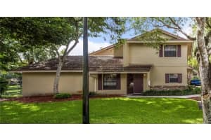 9060 Vineyard Lake Dr, Plantation, FL 33324, Sold 11/14/16