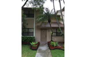 212 Lakeside Cir, Sunrise, FL 33326, Sold 03/14/17