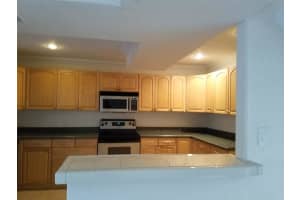4217 NW 76th Ave, Hollywood, FL 33024, Sold 10/21/16