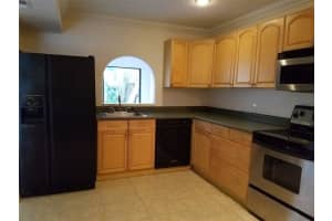 4217 NW 76th Ave, Hollywood, FL 33024, Sold 10/21/16