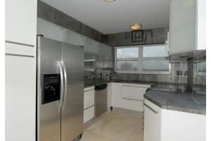 3003 Terramar St, Fort Lauderdale, FL 33304, Sold 01/17/17