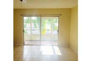 3250 NW 85th Ave, Coral Springs, FL 33065, Sold 09/23/16