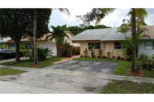 6237 NW 1st St, Margate, FL 33063, Sold 11/10/16