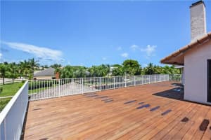 737 NE Boca Bay Colony Dr, Boca Raton, FL 33487, Sold 08/18/17