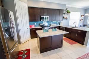 3287 Harness Cir, Lake Worth, FL 33449, Sold 10/31/16