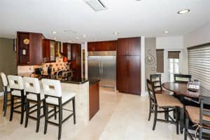 444 Bermuda Springs Dr, Weston, FL 33326, Sold 11/07/16