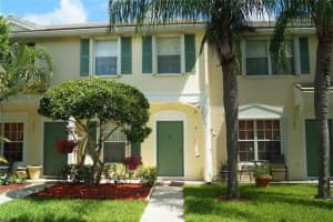 9857 NW 56th Pl, Coral Springs, FL 33076, Sold 09/26/16