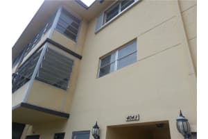 4043 NW 16th St, Lauderhill, FL 33313, Sold 10/25/16