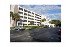 8735 Ramblewood Dr, Coral Springs, FL 33071, Sold 09/21/16