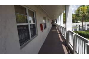 8735 Ramblewood Dr, Coral Springs, FL 33071, Sold 09/21/16