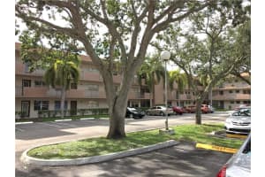 8405 NW 61st St, Tamarac, FL 33321, Sold 09/21/16