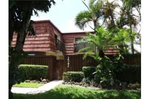 2542 SW 15th St, Deerfield Beach, FL 33442, Sold 10/17/16