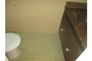 5830 Blueberry Ct, Lauderhill, FL 33313, Sold 03/16/17