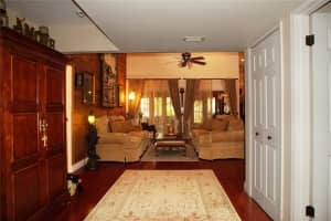 5241 NW 76th Pl, Pompano Beach, FL 33073, Sold 10/31/16