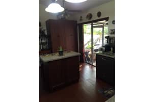 11300 SW 8th Pl, Pembroke Pines, FL 33025, Sold 10/28/16