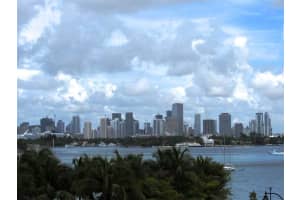 1401 Bay Rd, Miami Beach, FL 33139, Sold 11/21/16