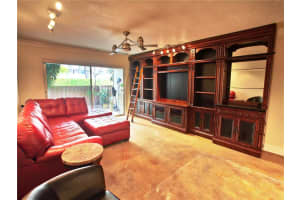 1700 SE 15th St # 105, Fort Lauderdale, FL 33316, Sold 04/28/17