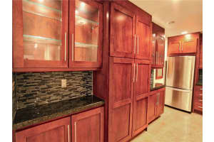 1700 SE 15th St # 105, Fort Lauderdale, FL 33316, Sold 04/28/17