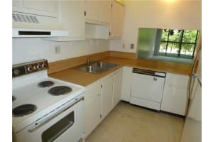 8441 Forest Hills Dr, Coral Springs, FL 33065, Sold 10/31/16