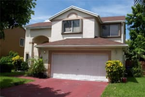 940 SW 88th Way, Pembroke Pines, FL 33025, Sold 10/31/16