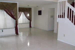 940 SW 88th Way, Pembroke Pines, FL 33025, Sold 10/31/16