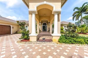 5013 Regency Isles Way, Cooper City, FL 33330, Sold 11/17/16