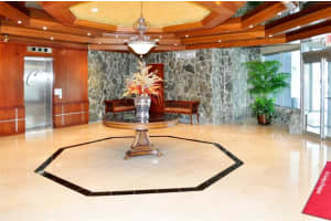 1340 S Ocean Blvd, Pompano Beach, FL 33062, Sold 04/10/17