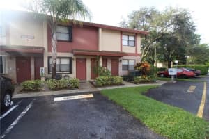 1118 Riverside Dr, Coral Springs, FL 33071, Sold 12/22/16