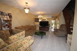 1118 Riverside Dr, Coral Springs, FL 33071, Sold 12/22/16