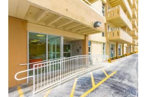 2076 S Ocean Dr, Hallandale Beach, FL 33009, Sold 12/15/16