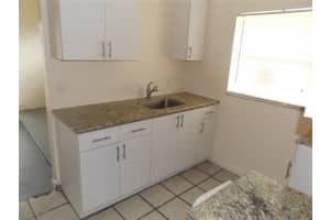 2802 Kingsley Dr, Fort Pierce, FL 34946, Sold 10/03/16