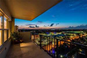 3550 Galt Ocean Dr, Fort Lauderdale, FL 33308, Sold 10/25/17
