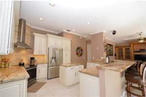 1660 SW 3rd Ct, Boca Raton, FL 33432, Sold 01/27/17