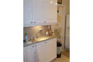 3125 Oakland Shores Dr, Oakland Park, FL 33309, Sold 01/13/17