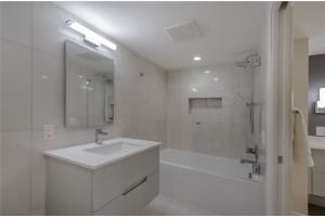 2900 NE 14th Street Causeway, Pompano Beach, FL 33062, Sold 11/03/16