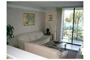 2821 NE 163rd St #2h, Miami, FL 33160, Sold 07/06/17