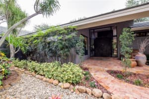 5810 SW 33rd Terrace, Fort Lauderdale, FL 33312, Sold 02/21/17